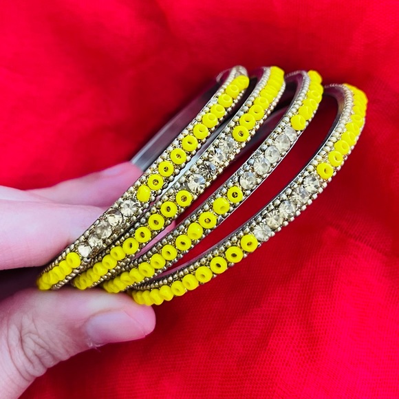 Bangles_lemon yelloish- set of 4